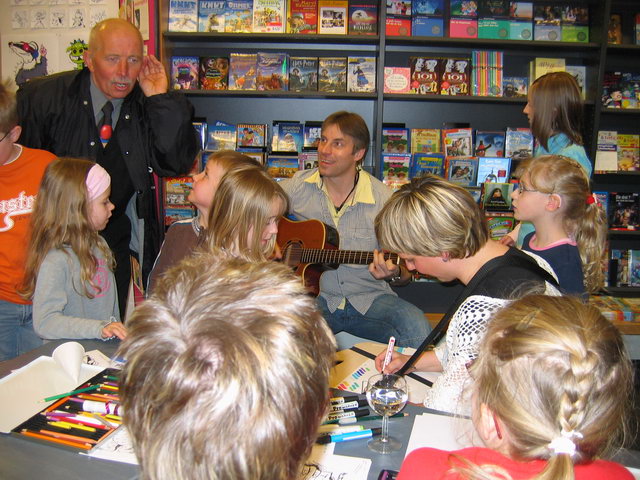 gal/2008/2008 12.04. Mayersche Buchhandlung CD Praesentation/IMG_3474.JPG